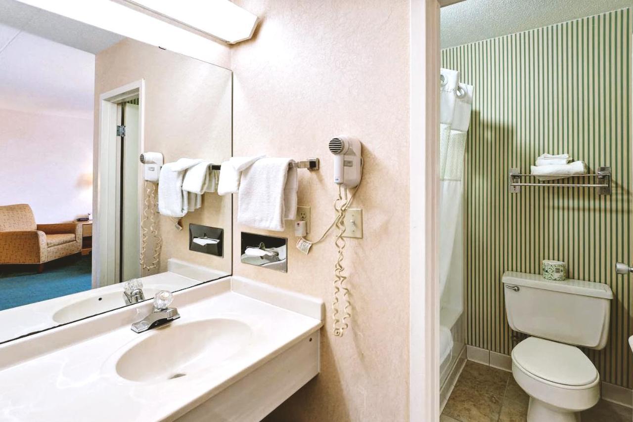Key Hotel